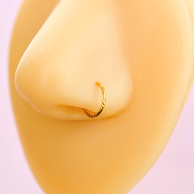 Flat Ring Model Nose Pin