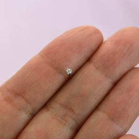 Solitaire Nose Piercing 2mm