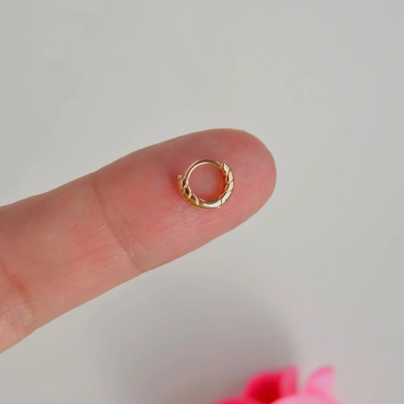 5 mm Mini Ring Earring, Mini Piercing, Minimalist Earring, Hoop Earring,  Forward Helix Tragus Piercing Daith Helix