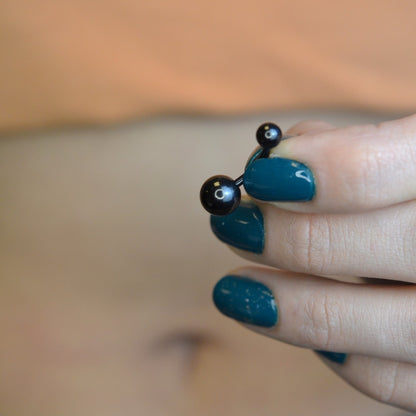#colour_black