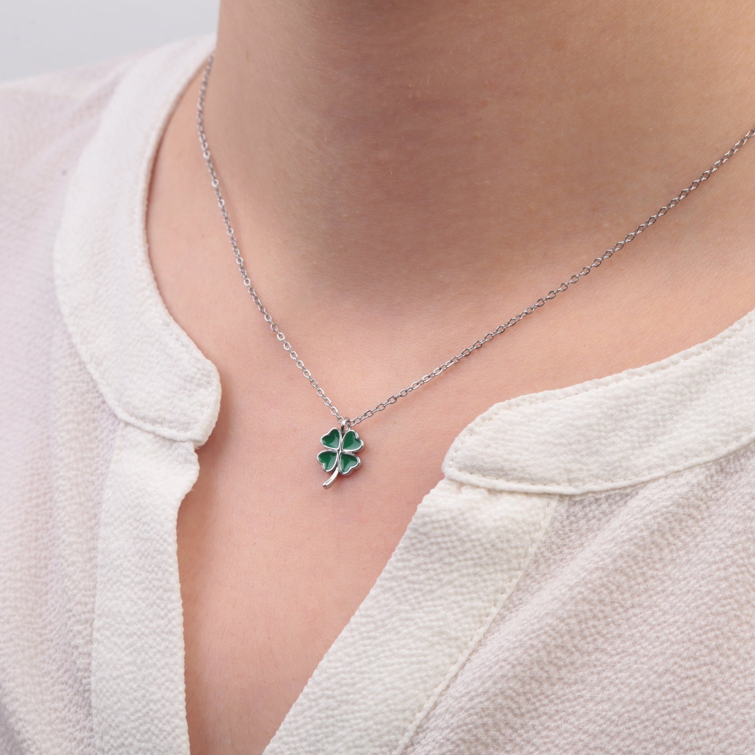 Four Leaf Clover Necklace, 4 Leaf Clover Necklace, Tiny Clover Necklace, Lucky Clover Necklace, Elegant Flower, Gift For Her